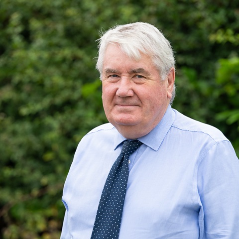 Adam Dean, FRICS IRRV DEA Chartered Surveyor / Energy Assessor