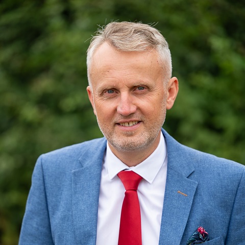Andrew Turner, (MRICS) Partner