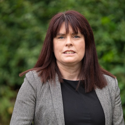 Sarah Breeze, (BSc (Hons) MRICS) Partner